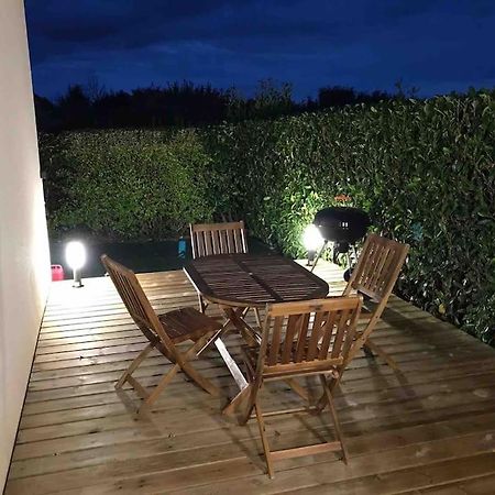 Maisonnette Avec Terrasse Argences Dış mekan fotoğraf