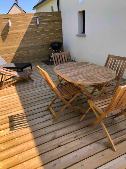 Maisonnette Avec Terrasse Argences Dış mekan fotoğraf
